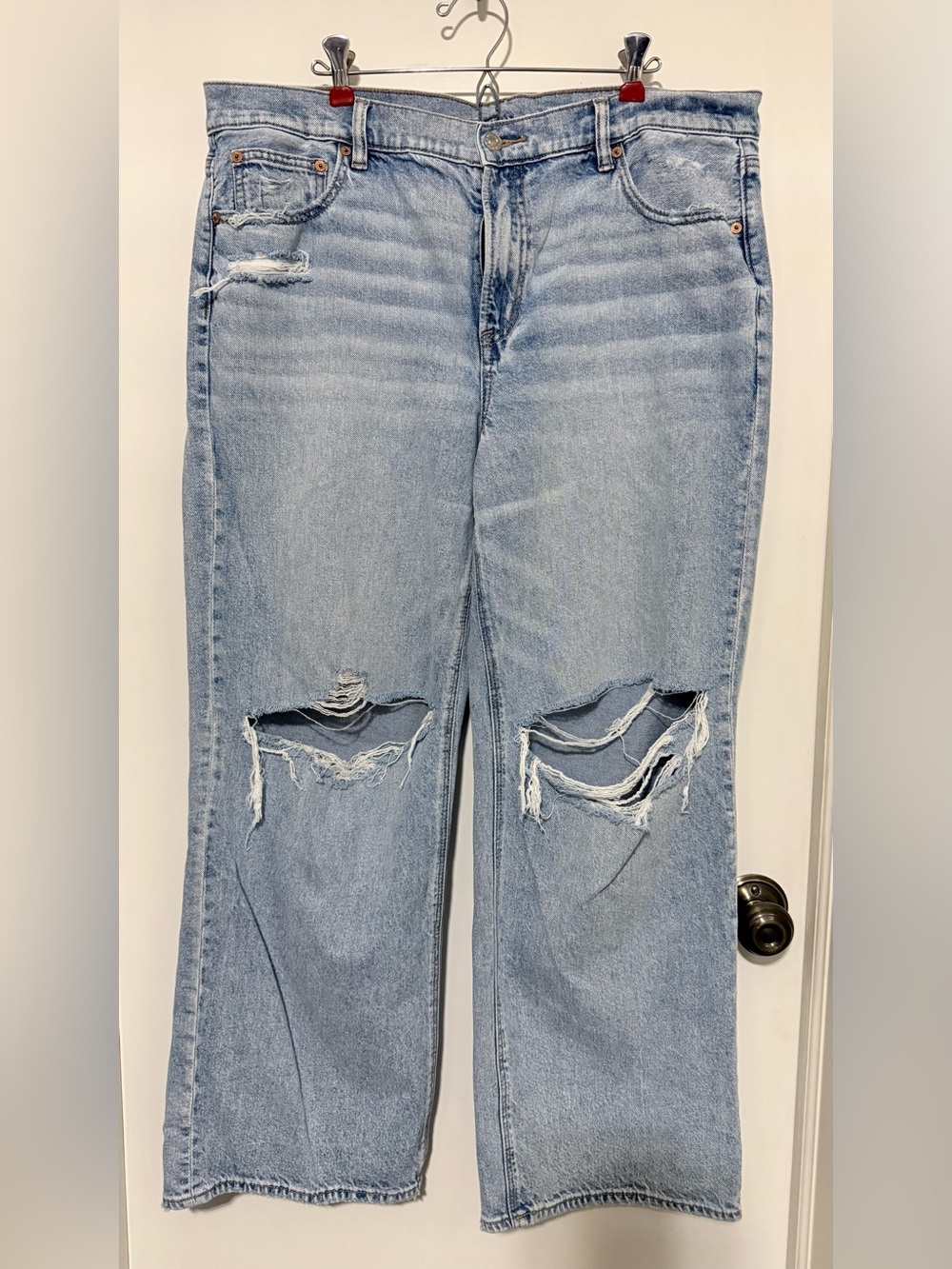 AE Ripped High-Waisted Stovepipe Jean